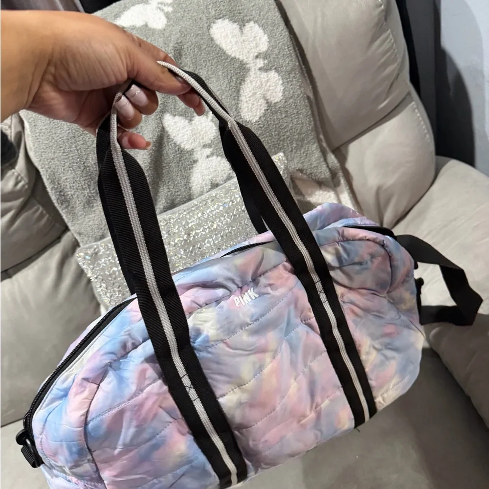 PINK Victoria's Secret Multicolor Tie-Dye Travel Bag - Picture 3 of 4